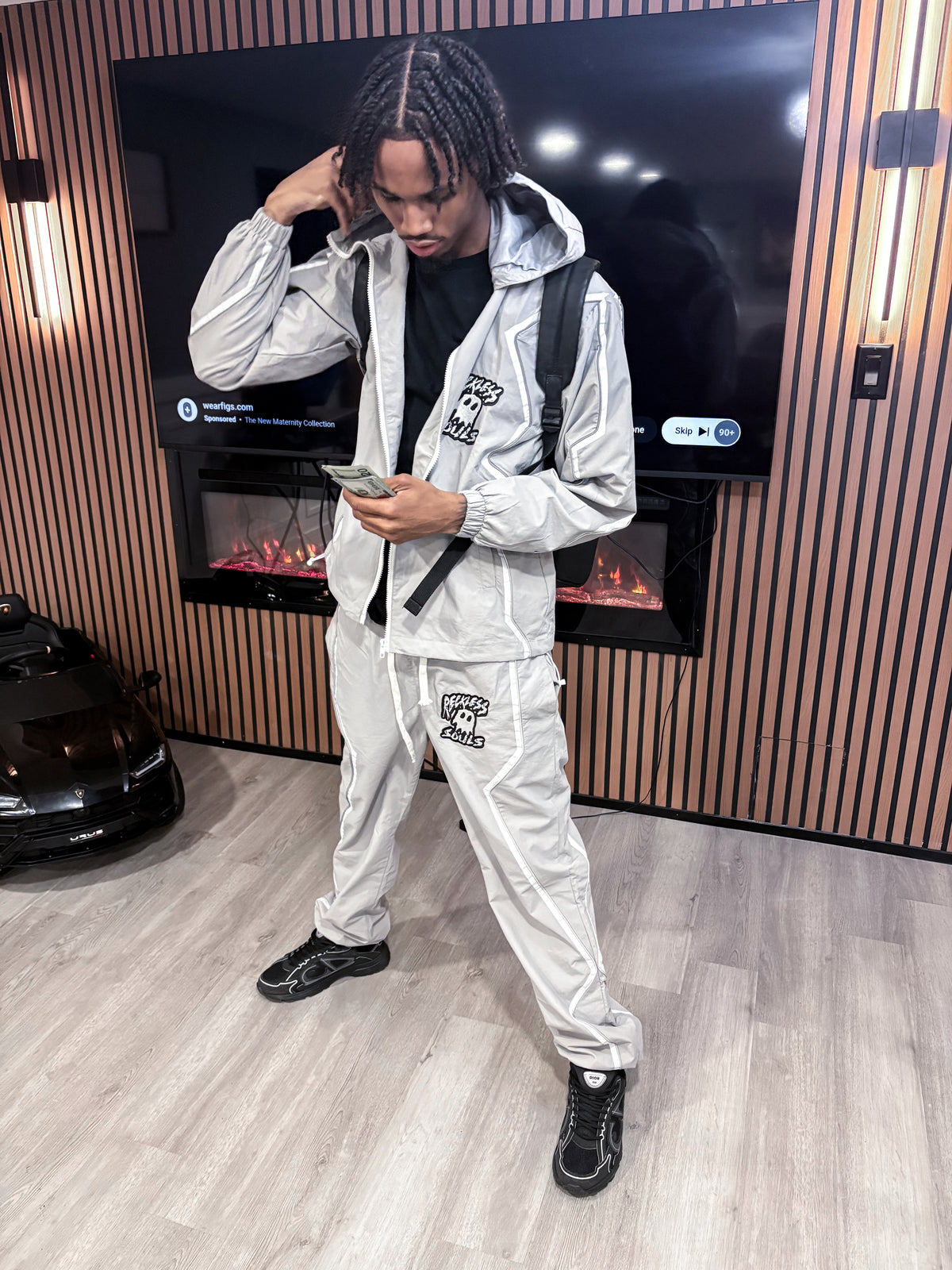 GREY “REFLECTIVE ZIP UP”